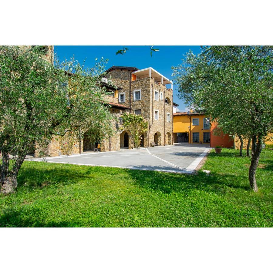 Monti di Licciana NardiCasa In Lunigiana - Biancaアパートメント エクステリア 写真